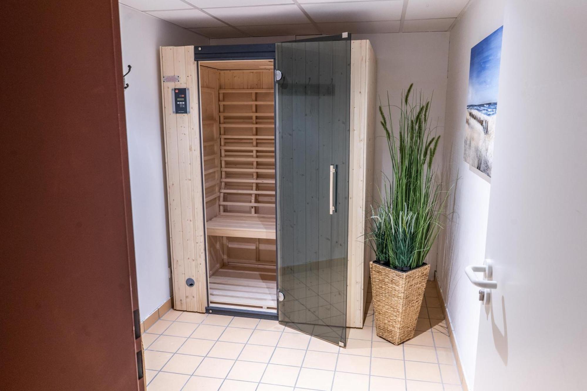 Urlaub Mit Ostseeblick, Schwimmbad, Sauna & Direkte Strandlage Kronsgaard ภายนอก รูปภาพ
